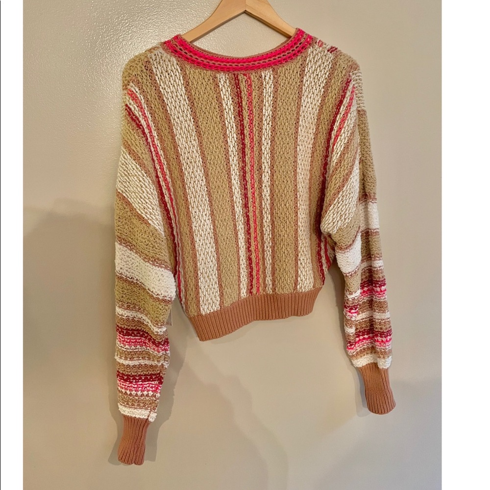 NWT XS FREE PEOPLE Show me love crop pullover sweater sweet child combo tan pink - Picture 3 of 11
